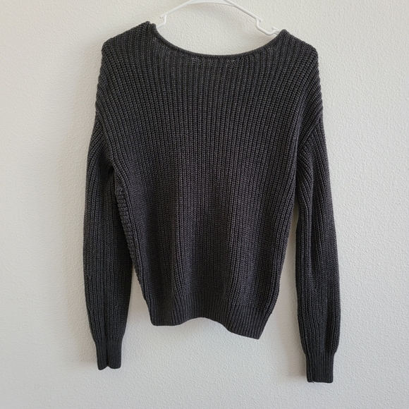 GAP Crop Twist Charcoal Chunky Knit Sweater - Picture 2 of 10